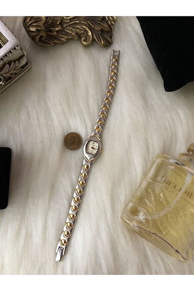 Almera Minimal vintage women's watch