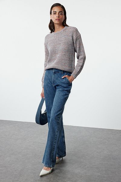 Trendyol Collection Strickpullover mit Rundhalsausschnitt und Kachelmuster - TWOAW25KZ00270