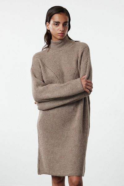Trendyol Collection Φόρεμα πουλόβερ με απαλή υφή Mink Mini Knitwear - Stand Collar TWOAW24EL00058