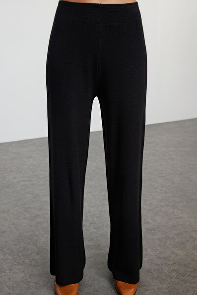 Trendyol Collection Fekete Midi hosszúságú öves kötöttáru alsó felső szett TWOAW25AU00027