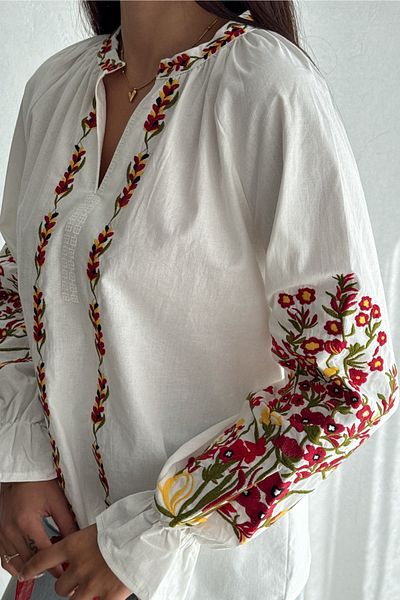 FEMELLE Women's Red Floral Embroidered Blouse - Cotton