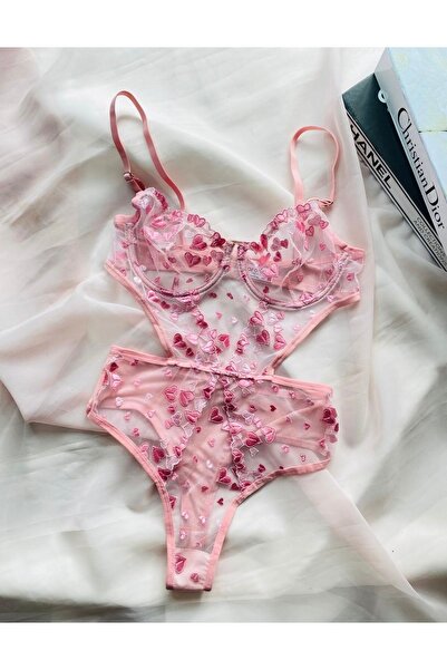 ARONA Nakış İşlemeli Kalp Desenli Pembe Bodysuit