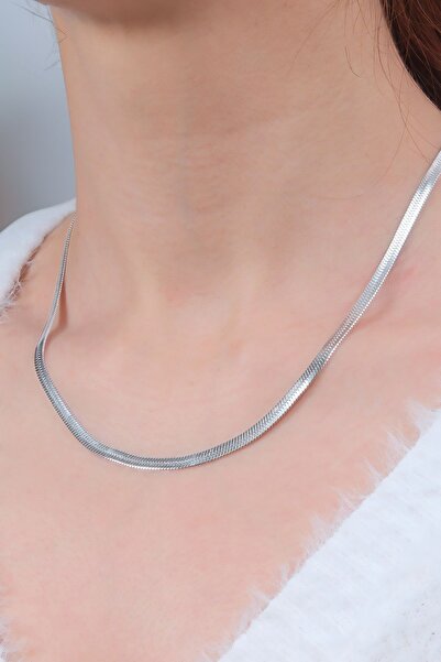 Chillin' سلسلة إيطالية عالية الجودة من الفولاذ المقاوم للتشويه فضي مسطح 45 سم قلادة مسطحة