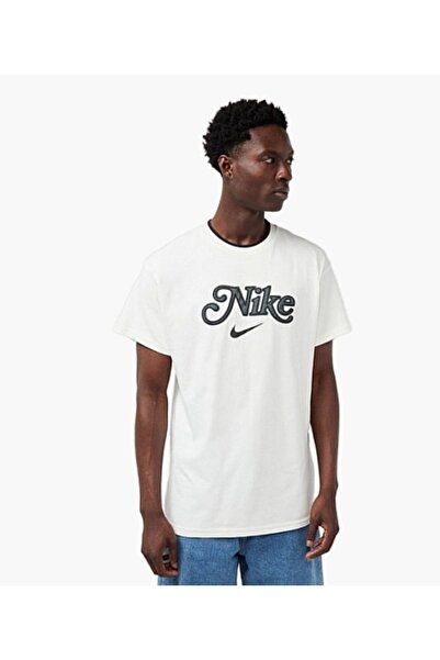Nike Sportswear Trend Graphic Short-Sleeve Erkek Tişört