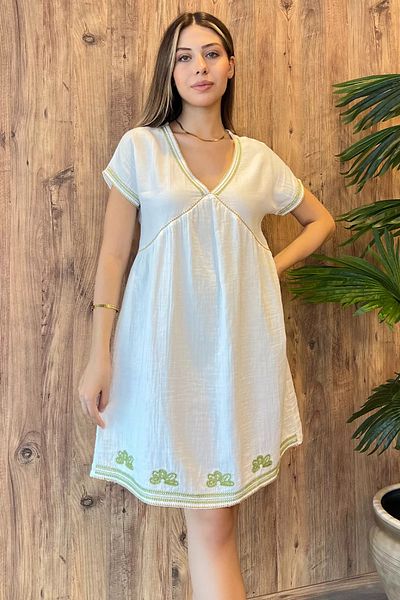 GÜLSELİ Rochie crem brodata cu maneca scurta