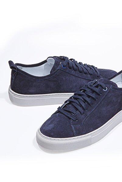 Vantaggio Чорні замшеві чоловічі кросівки - на шнурівці та з отворами