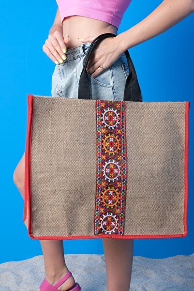 QUTBAG Ethnic Patterned Jute Beach Bag