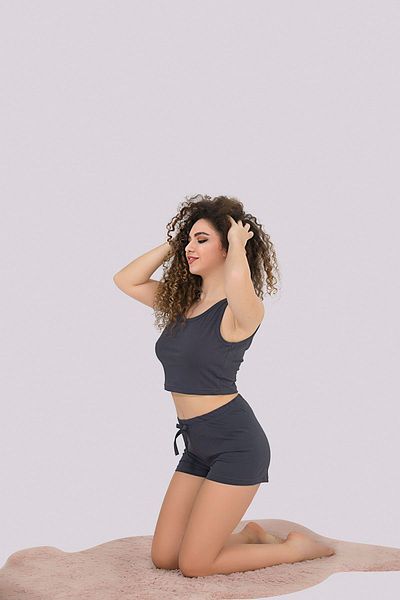 MyBen Set de pijama pentru femei cu bretele groase, color afumat, cu pantaloni scurți 304