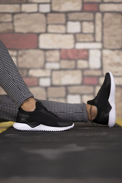 Riccon Schwarze und weiße Unisex-Sneakers00122044