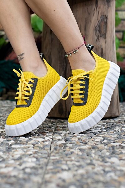 Riccon Women's Yellow Sneakers - 0012113   Model