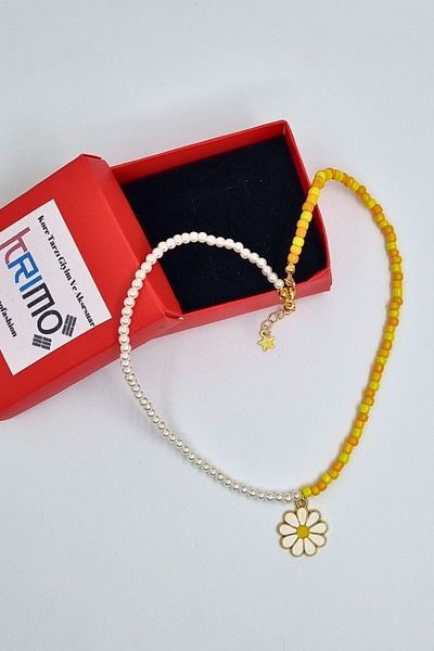 KRIMO Itzy Ryujin Daisy Yellow Pearl Small Necklace