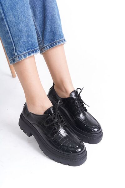 Shoesers Дамски ежедневни мокасини с дебела подметка и мокасини с връзки