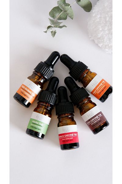 Kyphi Natural Jojoba Oil 5 ml - Trial Size and Travel Size (100% Cold Pressed - Simmondsia chinensis)