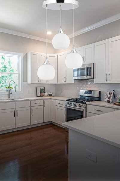 St Morritz Damlam 3'Lü Modern Gümüş - Beyaz Camlı Sarkıt Avize - Yatak Odası ...