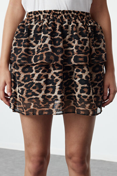 Edit by Trendyol Nabíraná tkaná minisukně s leopardím vzorem – hnědá TEDAW25ET00004