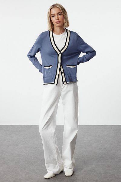 Trendyol Collection Pletený cardigan - modrý blokový vzor, ​​TWOAW25HI00041
