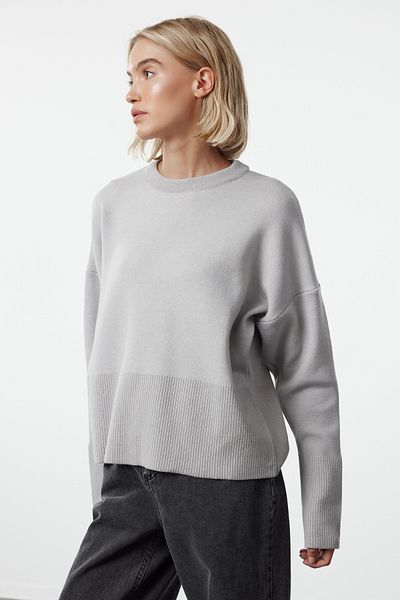 Trendyol Collection Premium Gray Soft Knitwear Sweater - Special Yarn TWOAW25KZ00055