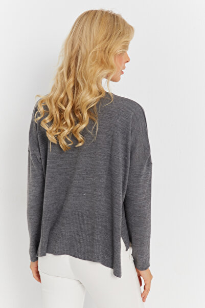 Cool & Sexy Pulover de damă de culoare antracit - guler scurt YİL551