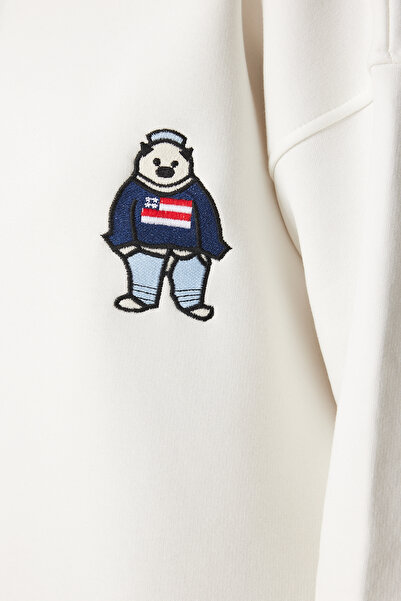 Happiness İstanbul Ecru EmbroideredOversizeDámská mikina- vyšívaná a šál Nj00160