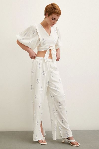 Never more Embroidery Detailed Suit Blue