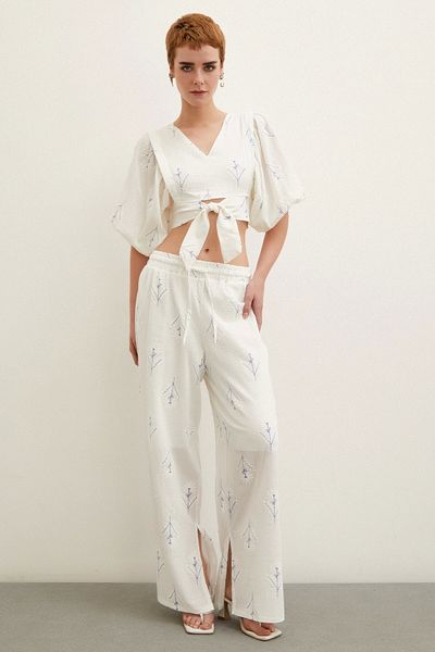 Never more Embroidery Detailed Suit Blue