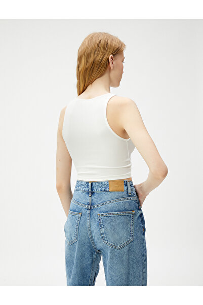 Koton Crop Žebrované tílko s výstřihem - Detail uzel