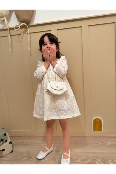 penu baby kids Ekru Çanta Aksesuarlı Fistolu Uzun Kollu Kız Çocuk Kız Bebek Elbise