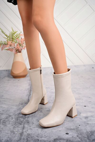 camaiore Kadın Bej Deri Küt Burun Orta Boy Topuklu Bot