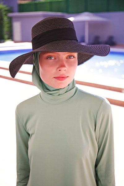Marina Black Wide Straw Hat with Bow 1423218
