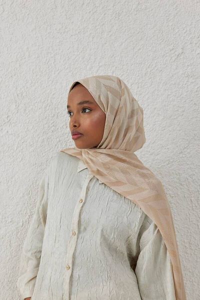 VALOR LATTE Jacquard Patterned Fishing Shawl