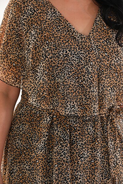 KIRIŞIK Κομψό βραδινό φόρεμα σε μεγάλο μέγεθος με κάπα V-Neck - Sparkle Chiffon 3065