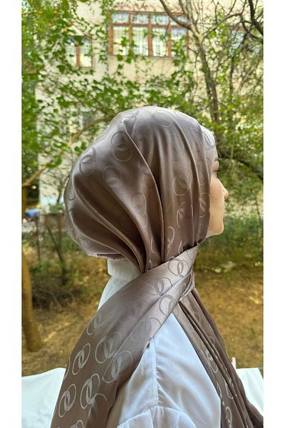 shalby Hijab Silky Cotton Jacquard Rings Pattern Shawl Milky Coffee