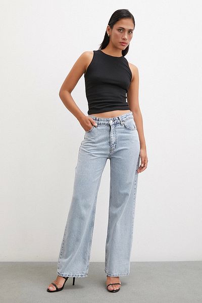 Never more Black Basic Undershirt