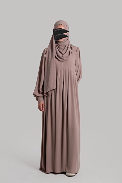 Emare Melisa Pileli Ferace - Latte