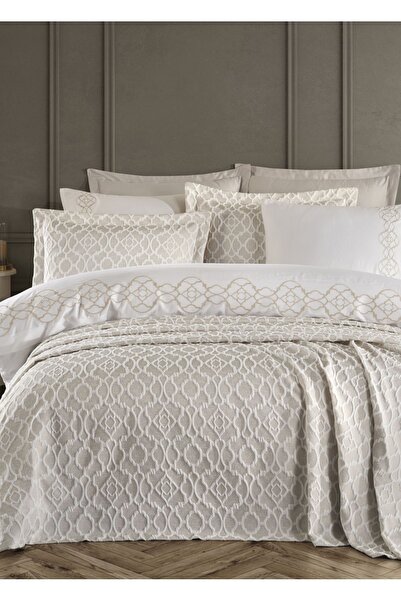 Dantela Victoria Nakışlı Nevresim&jakarlı Yatak Örtüsü Seti - Bej