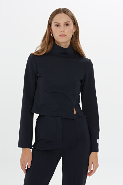 GİZİA Asimetrik Kesim Yüksek Yakalı Siyah Crop