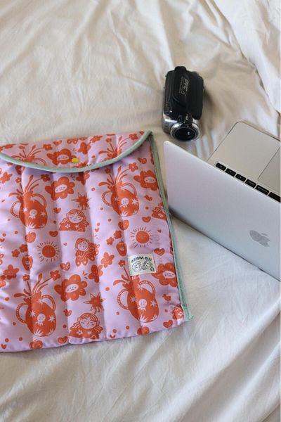 Mamma Mia Home Cottage Girl Laptop Bag and Case - Compatible with 13-14 Inch