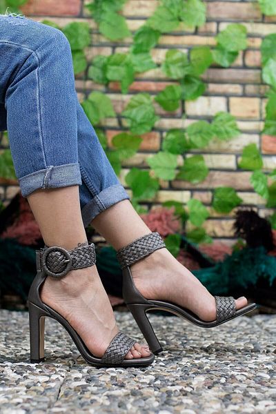 Riccon Pantofi de damă aurii cu toc înalt 0012909