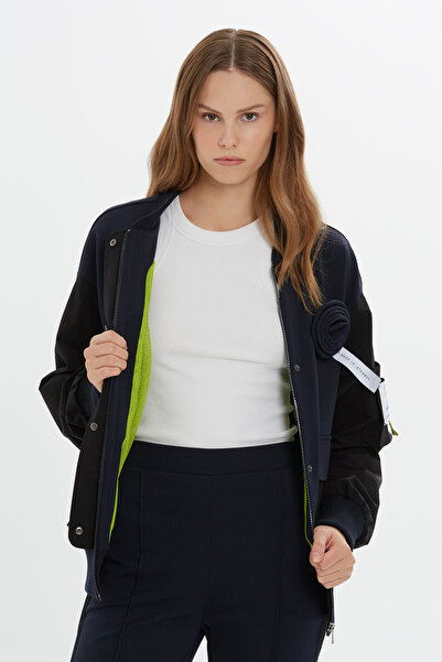 GİZİA Dekoratif Çiçek Detaylı Spor Ceket