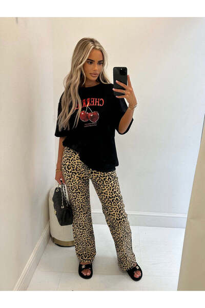 Jose Clothing Оверсайз тениска от органичен памук с принт на череши