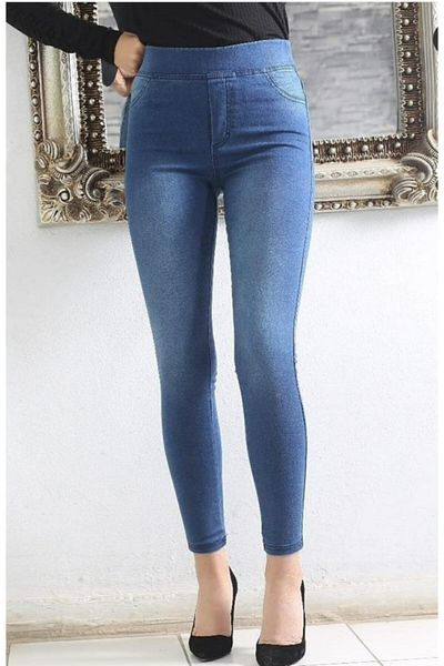 AZEM KOTÇU Women's Stonewashed Blue High Waist Elastic Jeans