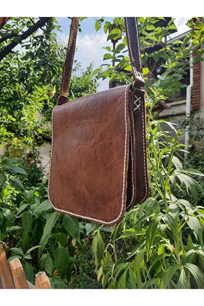 semiramis Artemis Model Hakiki Deri El Yapımı Tek Körüklü Küçük Postacı Çanta...