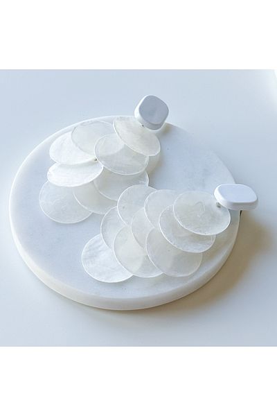 CHARMLUCKY White Shell Dangle Earring