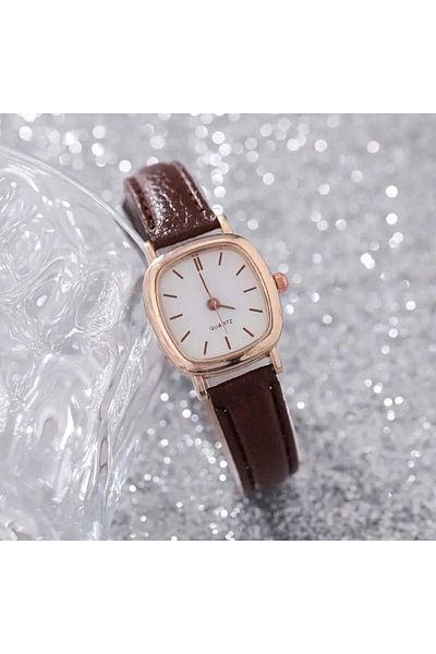 QUARTZ Rose Gold Brown Leather Case - Minimal Women's Wristwatch