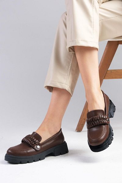 Mio Gusto Pantofi de damă Judi Brown cu talpă groasă
