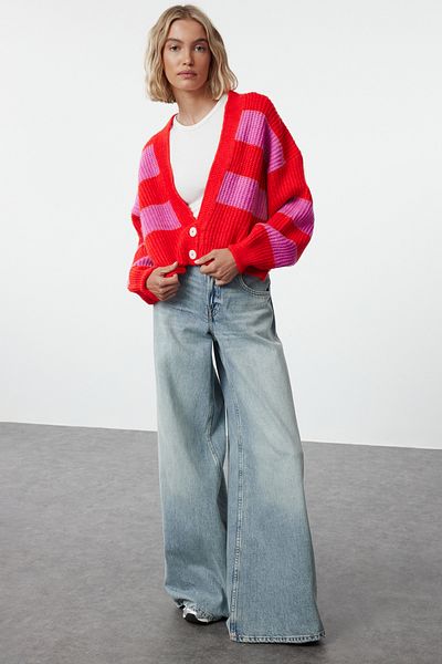 Trendyol Collection Soft Textured Red Crop Knitwear Cardigan - Twoaw25Hi00280