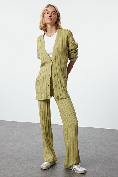Trendyol Collection Olajzöld Wide Fit puha kötöttáru szett - TWOAW22AU0128