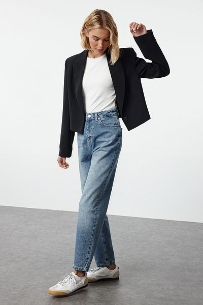 Trendyol Collection Blugi Mom Blue cu talie înaltă - TWOAW25JE00131