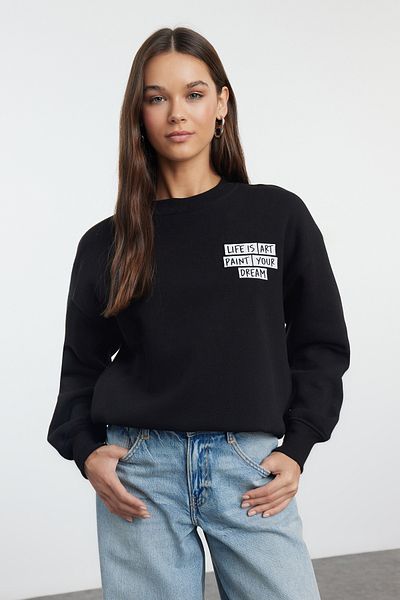 Trendyol Collection Голям суичър с дебел полар от вътрешната страна на черен лозунг - TWOAW25SW00009