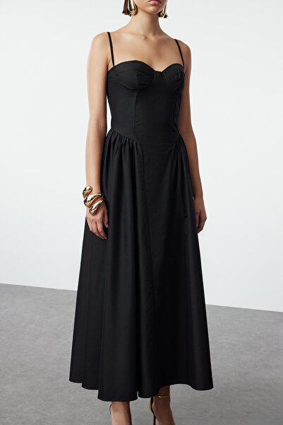 Trendyol Collection Μαύρο Μίντι Κομψό Φόρεμα με Ποπλίνα υφαντό TPRSS24EL00294